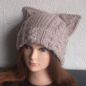 Womens winter hat – Cat ear hat – Cat beanie – Cat hat - Knit hat – Cat hat for women - Wool hat - Beanie for women - Winter beanie