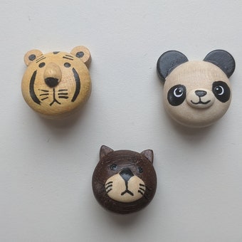 Animal wood buttons in pieces (not sets)/ Cat button/ Tiger button/ Panda button/ Baby button/ Gift animal lover/ Gift under 10/ Baby gift