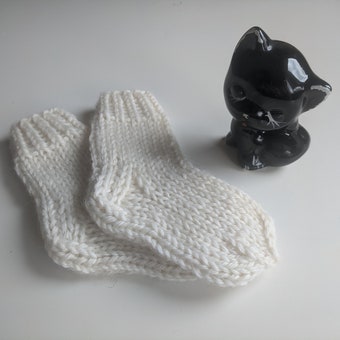 Baby off-white 100% wool socks/ Newborn 0-6 months/ Pure wool socks/ Wool socks for baby/ Soft socks/ Baby shower gift/ Gift for mum