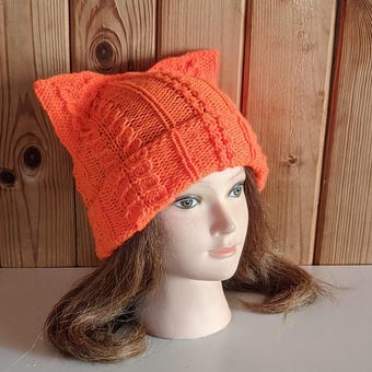 Cat ear hat/ FOX ear beanie/ Different sizes/ Cat inspiration/ Beanie for cat lovers/ Fox hat/ Cat beanie/ Cat ear hat/ Women wool beanie